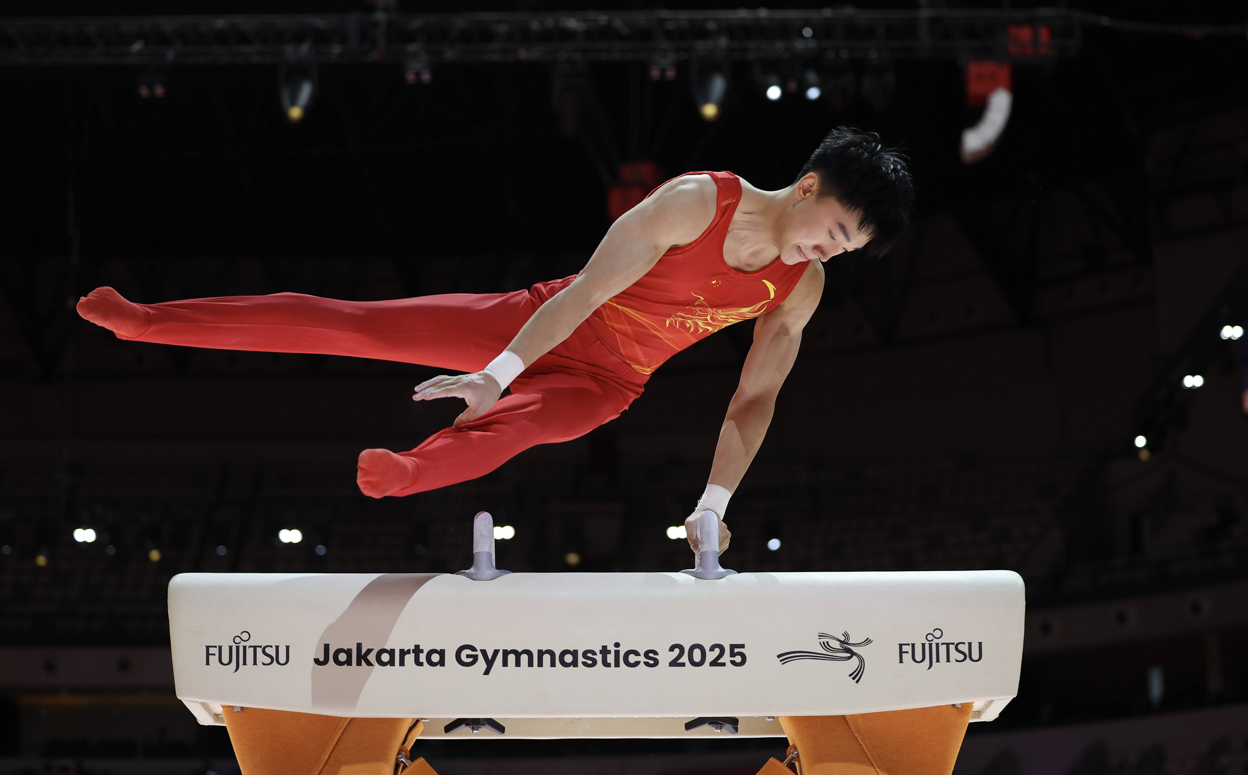 皇冠信用網怎么开账号_体操世锦赛：洪延明获男子鞍马冠军