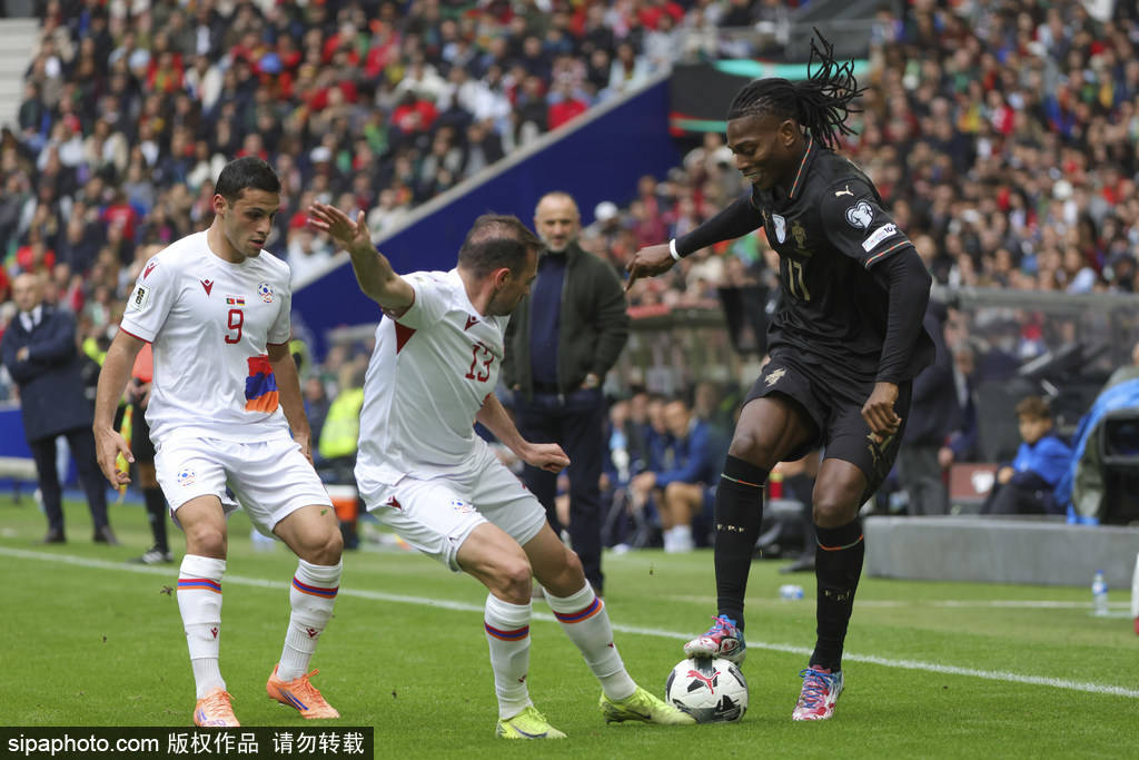 英格兰冠军联赛_直通世界杯英格兰冠军联赛!世预赛-C罗停赛B费戴帽 葡萄牙9-1亚美尼亚