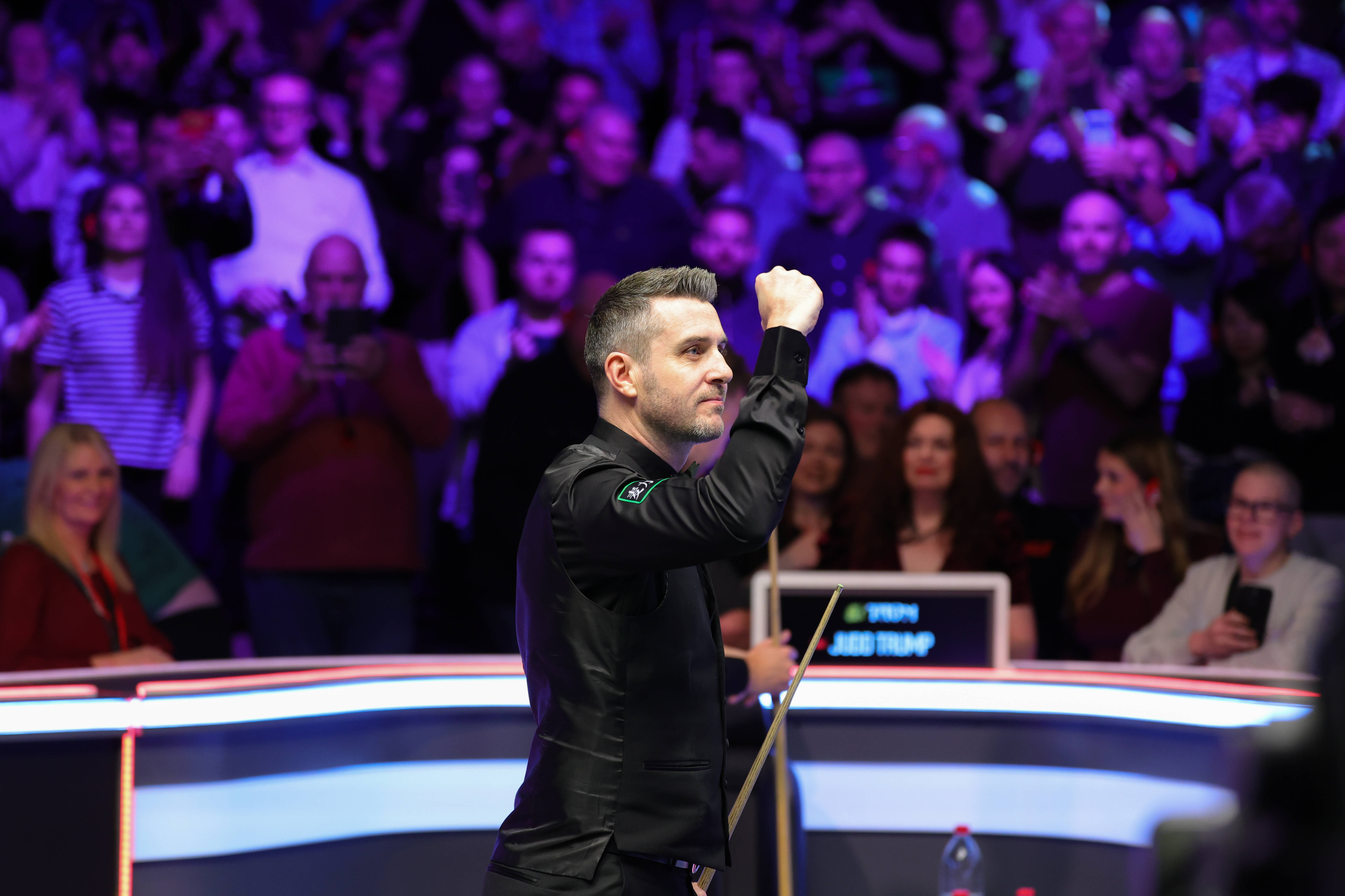 厄瓜多尔足球_斯诺克英锦赛 | 塞尔比击败特鲁姆普夺冠