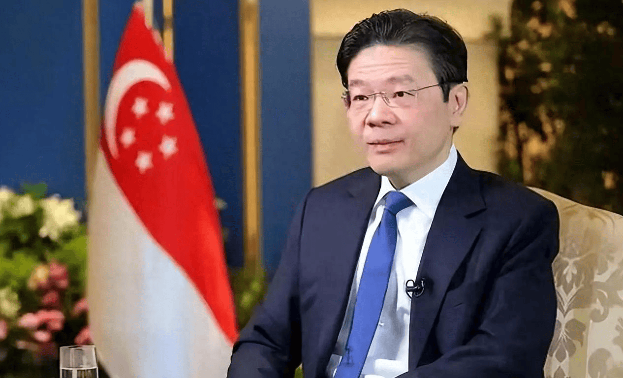 皇冠信用网平台
_新加坡总理表态皇冠信用网平台
,要帮美国对付中国,绝不让中国多拿走一片芯片