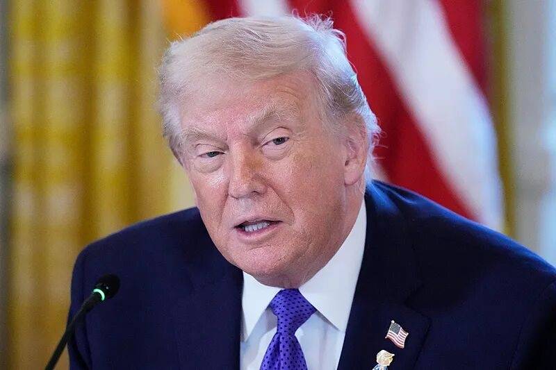 皇冠代理登3_特朗普：格陵兰岛仅靠狗拉雪橇进行防卫皇冠代理登3，美国无论如何都要拿下格陵兰岛