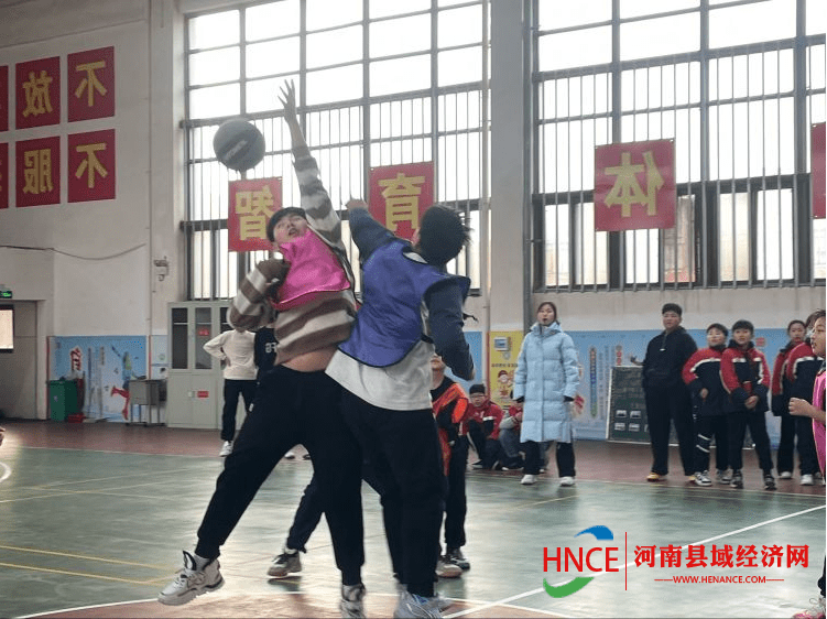 英国篮球联赛_商丘市第一回民小学举办冬季篮球联赛