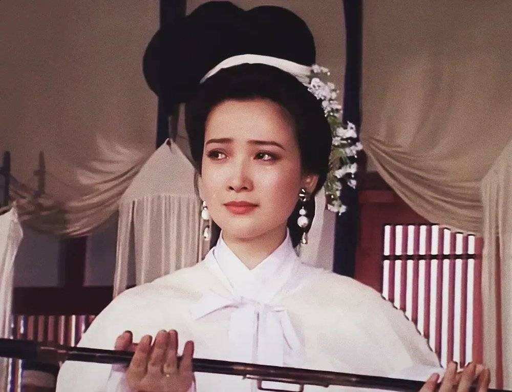 皇冠信用盘代理出租_何晴去世:一代美人离去皇冠信用盘代理出租,古今多少事,都付笑谈中